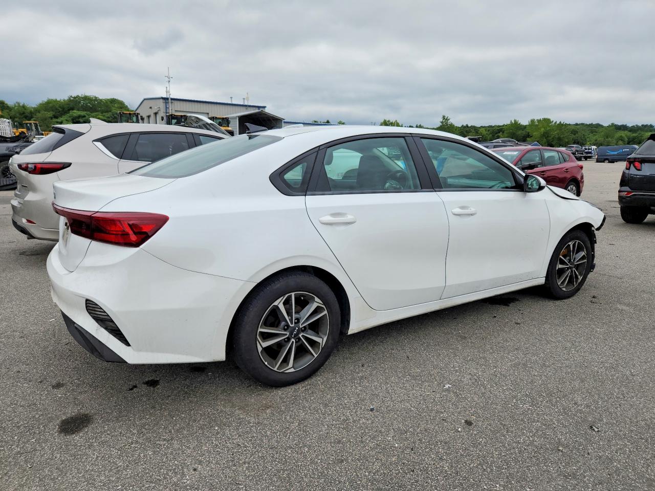 2024 KIA FORTE LXS — снимка 3