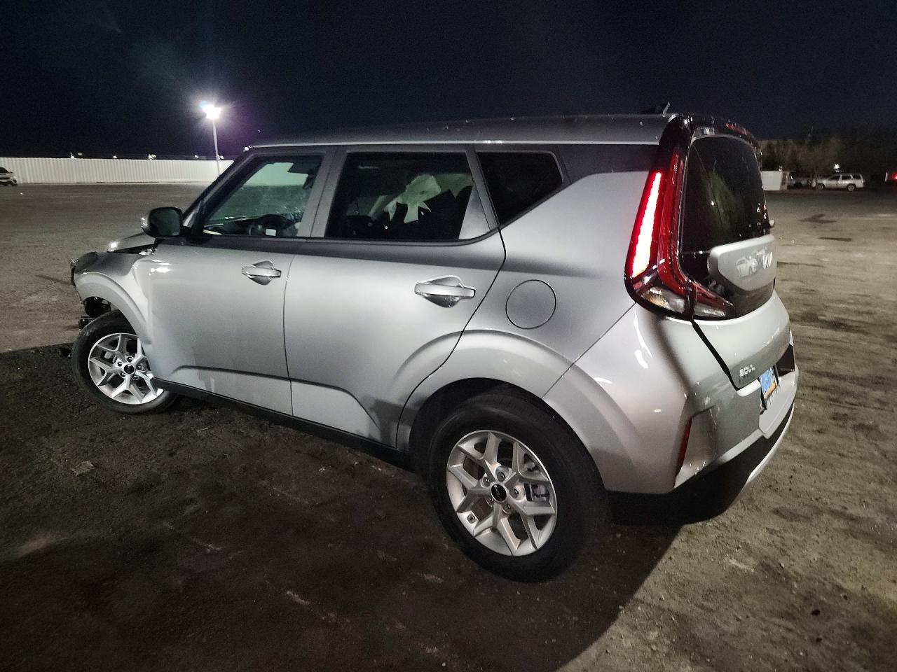 2025 KIA SOUL LX — снимка 2