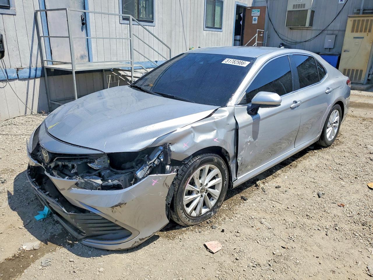 2022 TOYOTA CAMRY LE