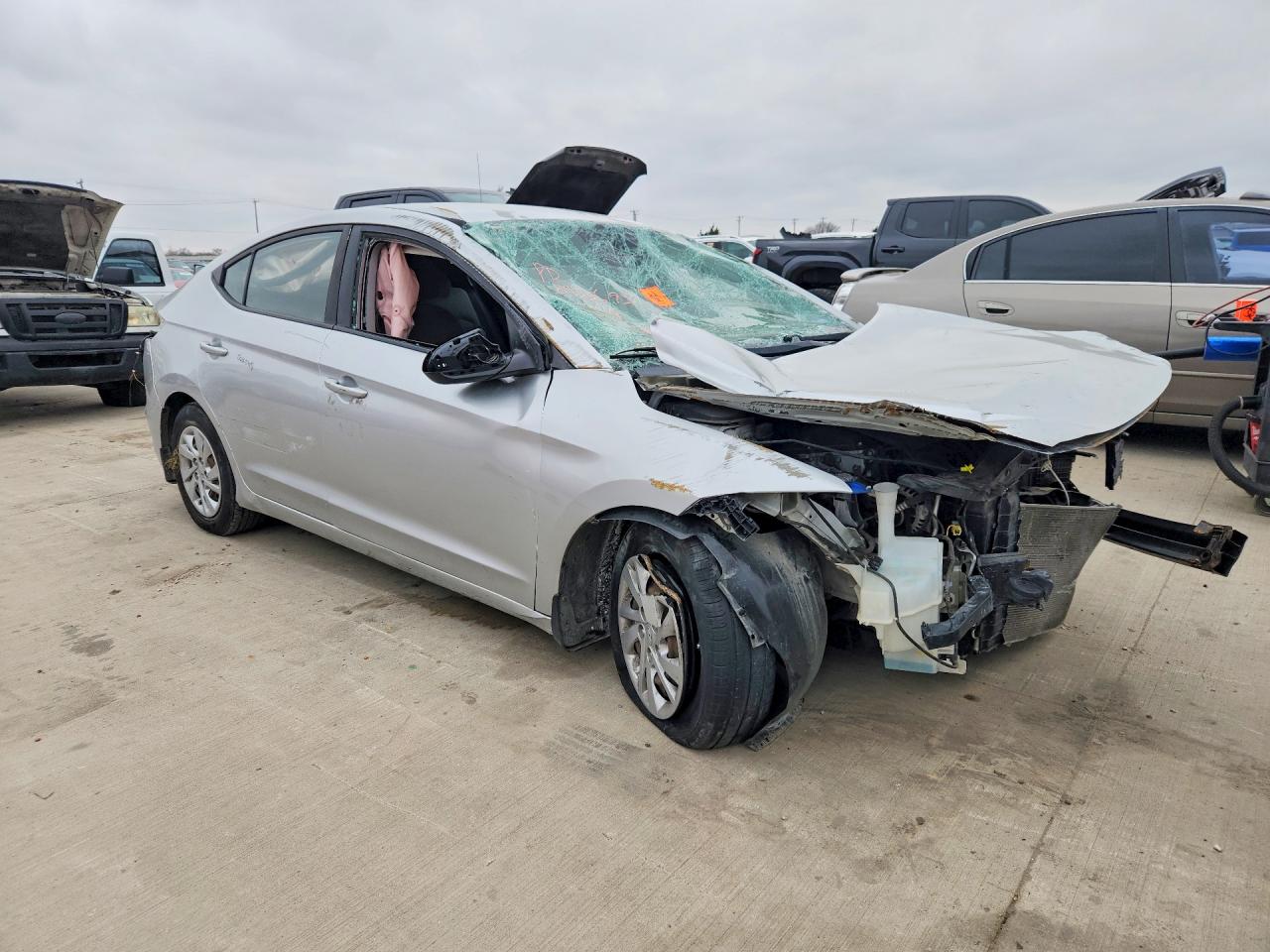 2018 HYUNDAI ELANTRA SE — снимка 4