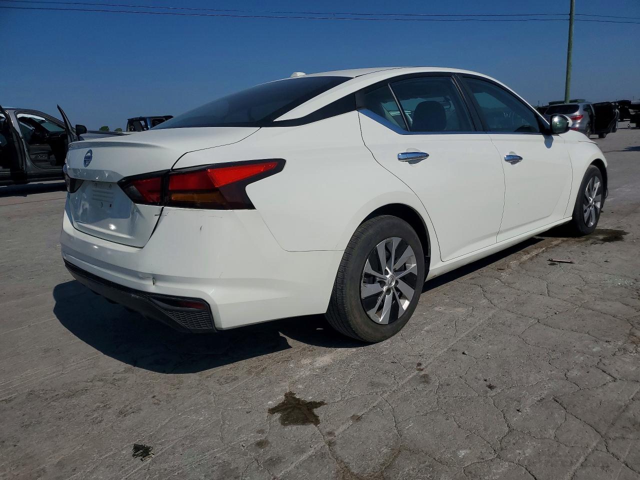 2020 NISSAN ALTIMA S — снимка 3