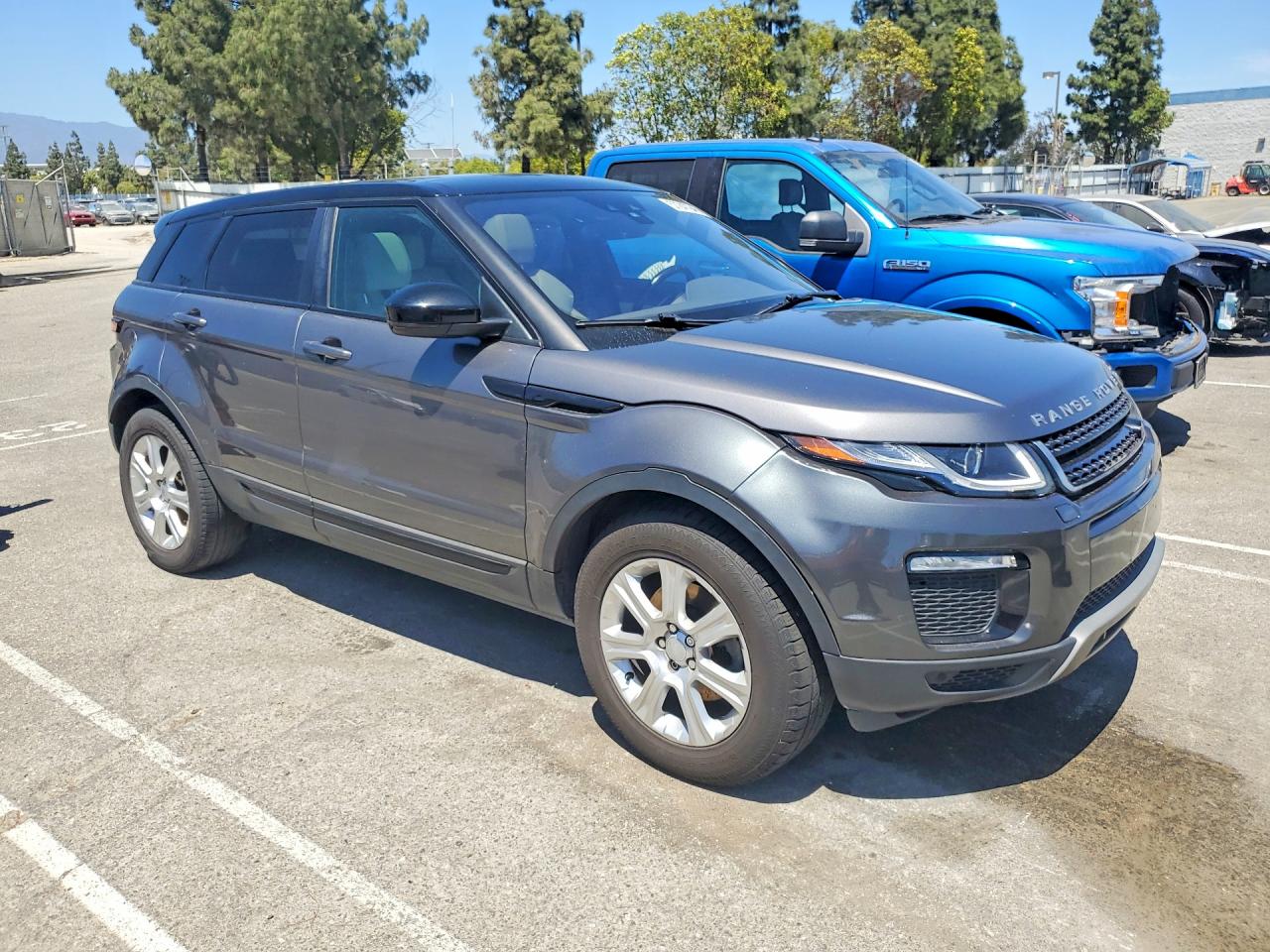 2017 LAND ROVER RANGE ROVER EVOQUE SE — снимка 4