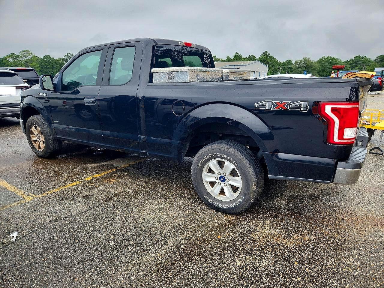 2017 FORD F150 — снимка 2