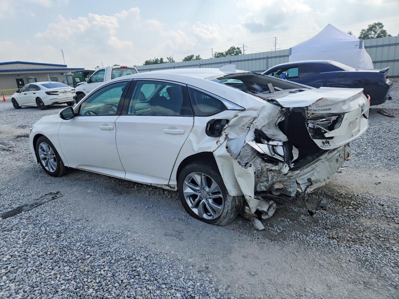 2018 HONDA ACCORD LX — снимка 2