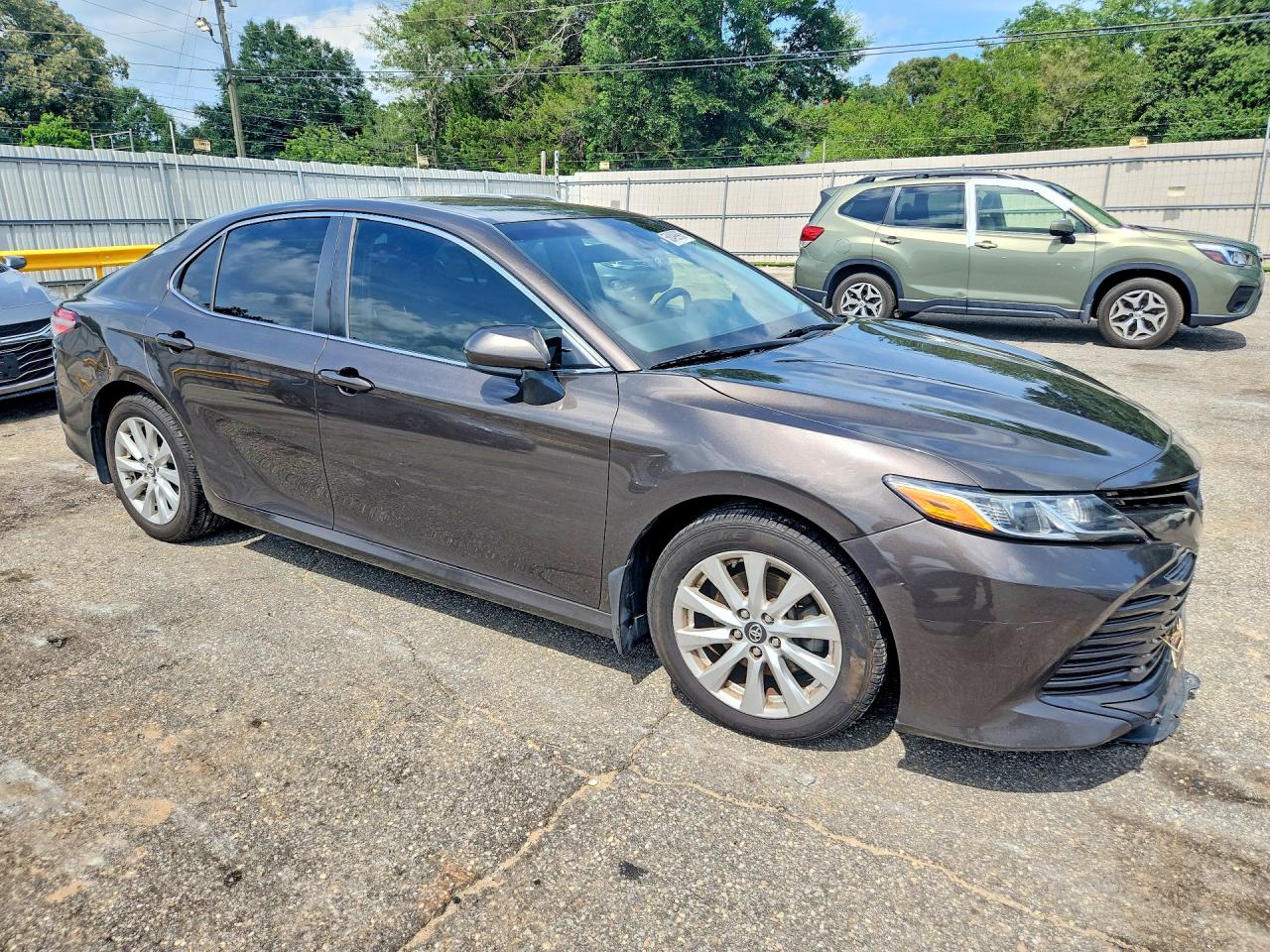 2018 TOYOTA CAMRY LE — снимка 4