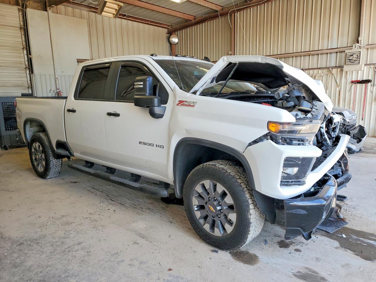 2026 CHEVROLET SILVERADO K2500 CUSTOM — снимка 4