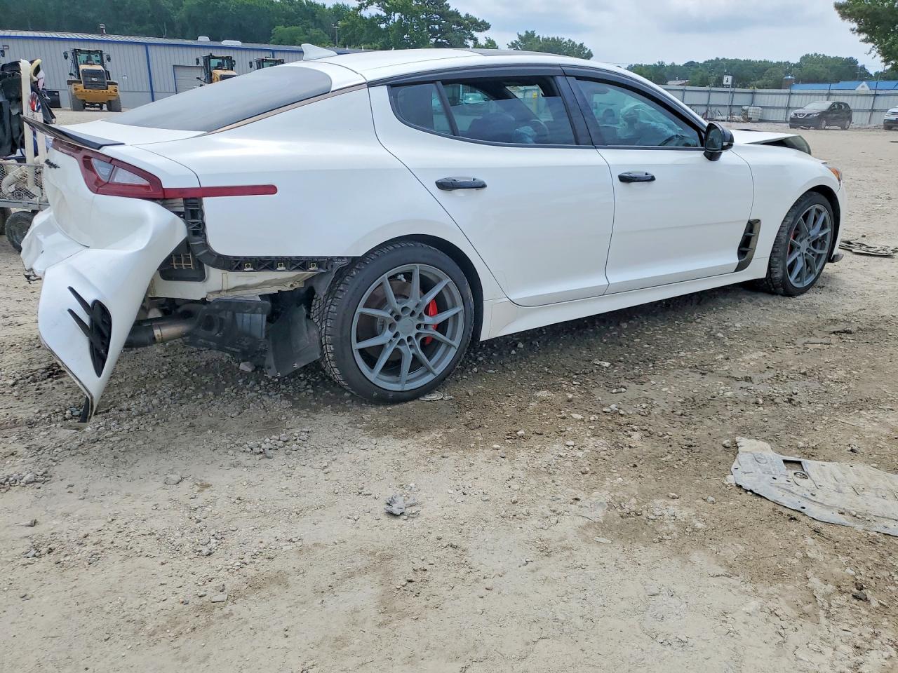 2021 KIA STINGER GT2 — снимка 3