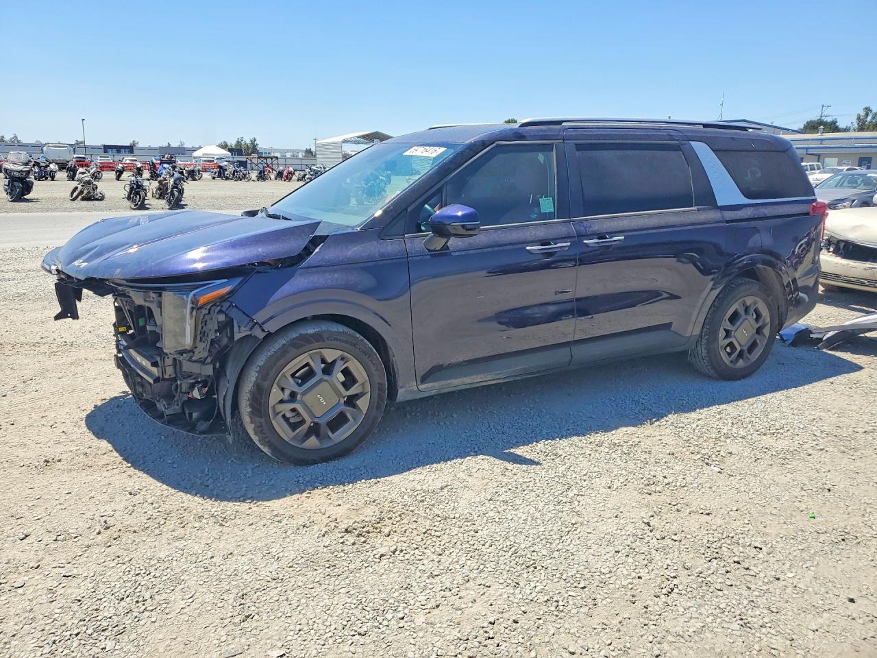 2025 KIA CARNIVAL EX