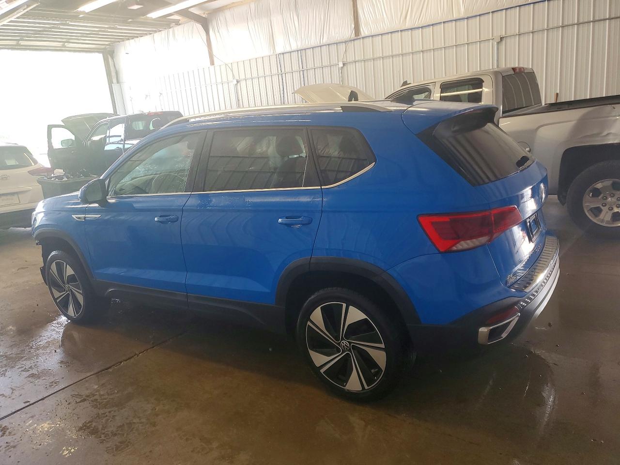 2023 VOLKSWAGEN TAOS SE — снимка 2