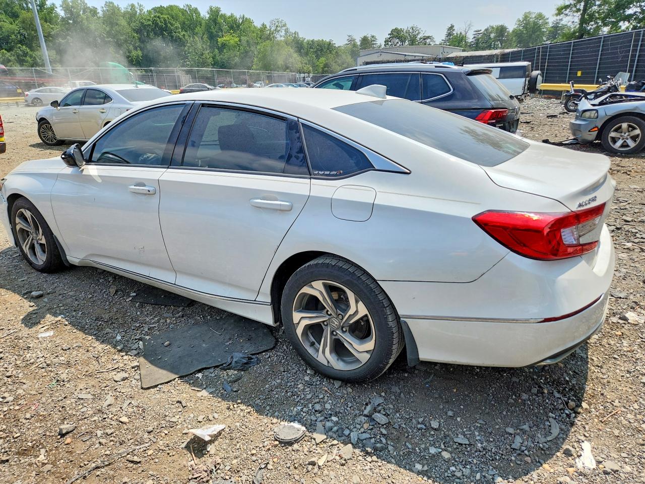 2018 HONDA ACCORD EX — снимка 2