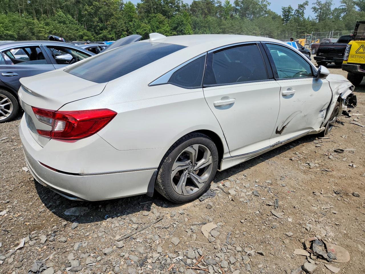 2018 HONDA ACCORD EX — снимка 3