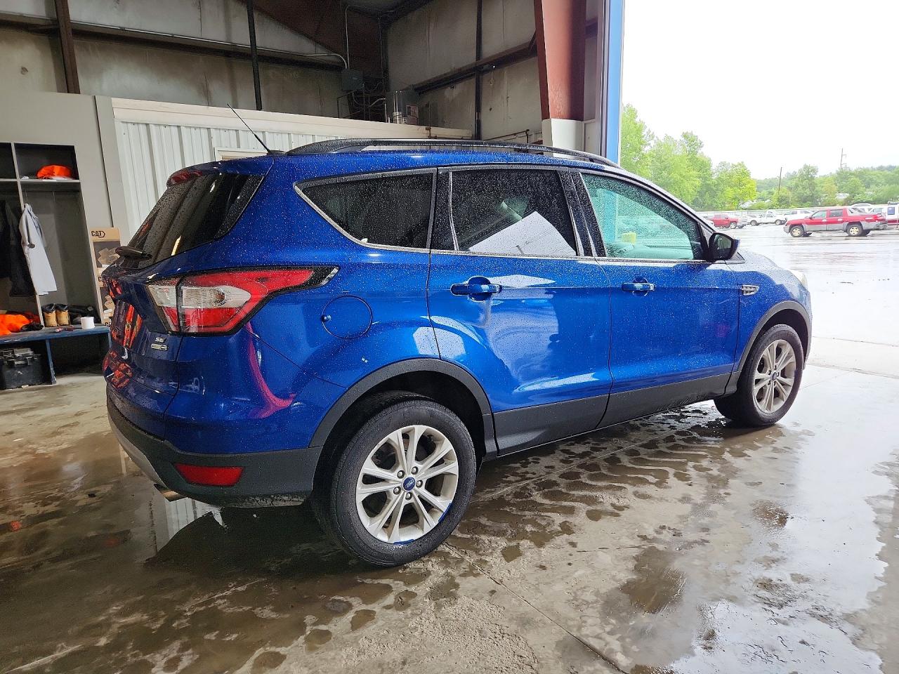 2017 FORD ESCAPE SE — снимка 3