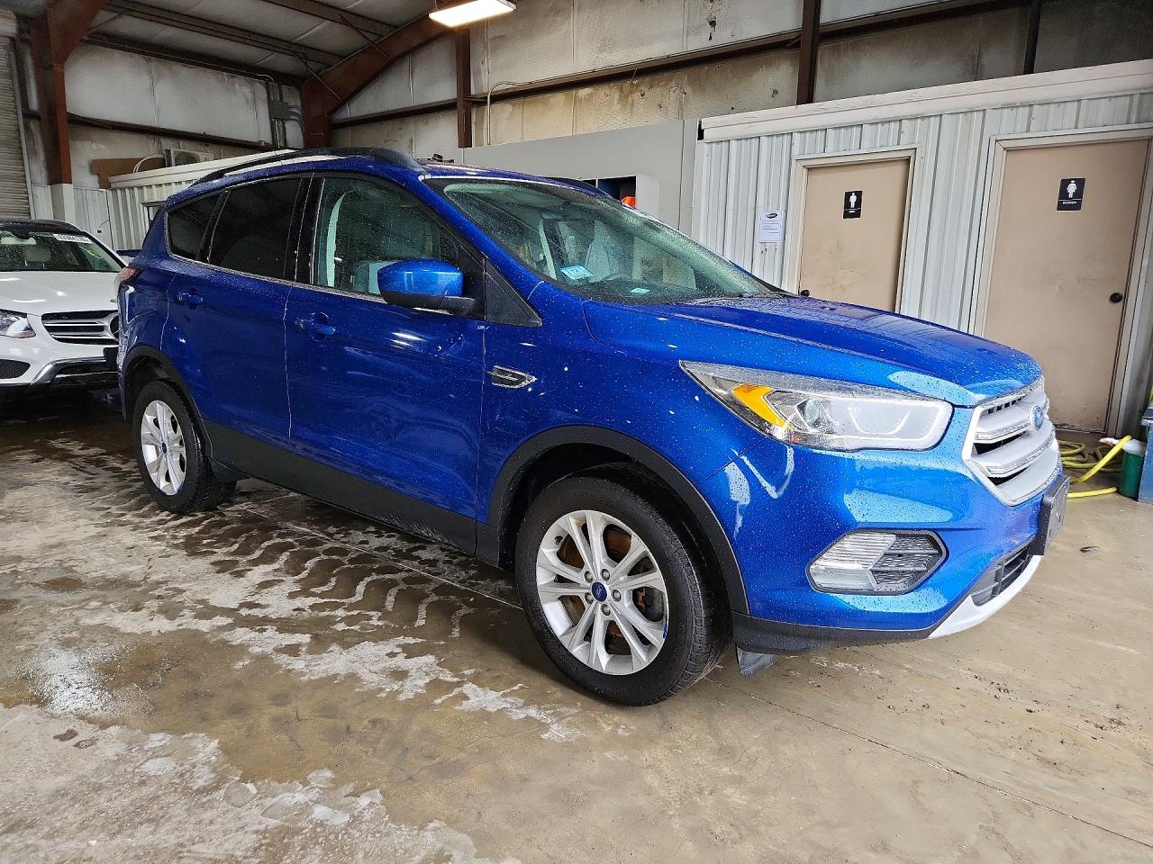 2017 FORD ESCAPE SE — снимка 4
