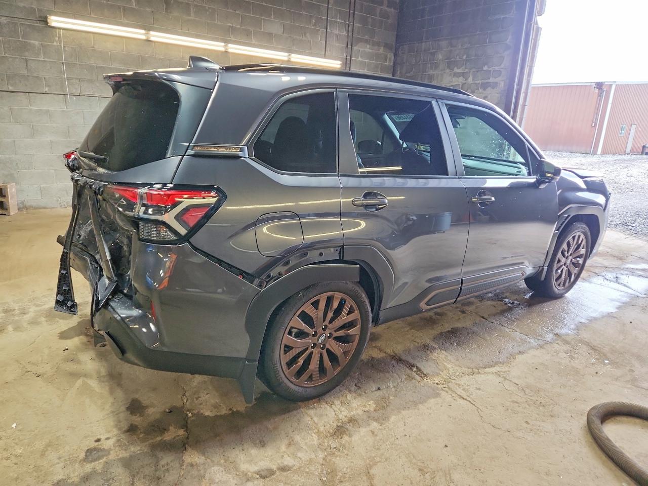 2025 SUBARU FORESTER SPORT — снимка 3