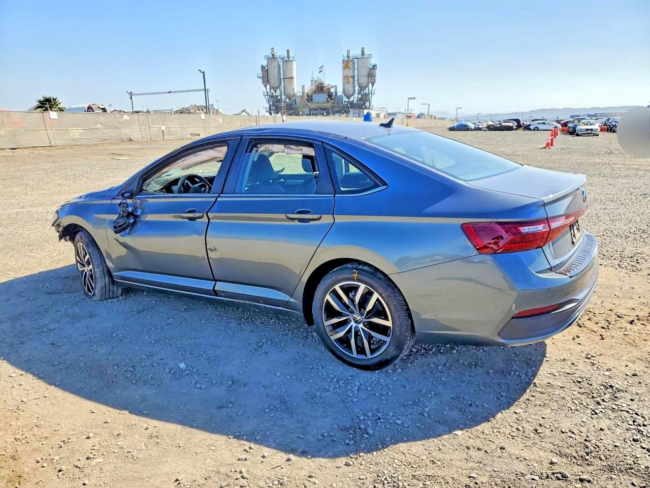 2025 VOLKSWAGEN JETTA SE — снимка 2
