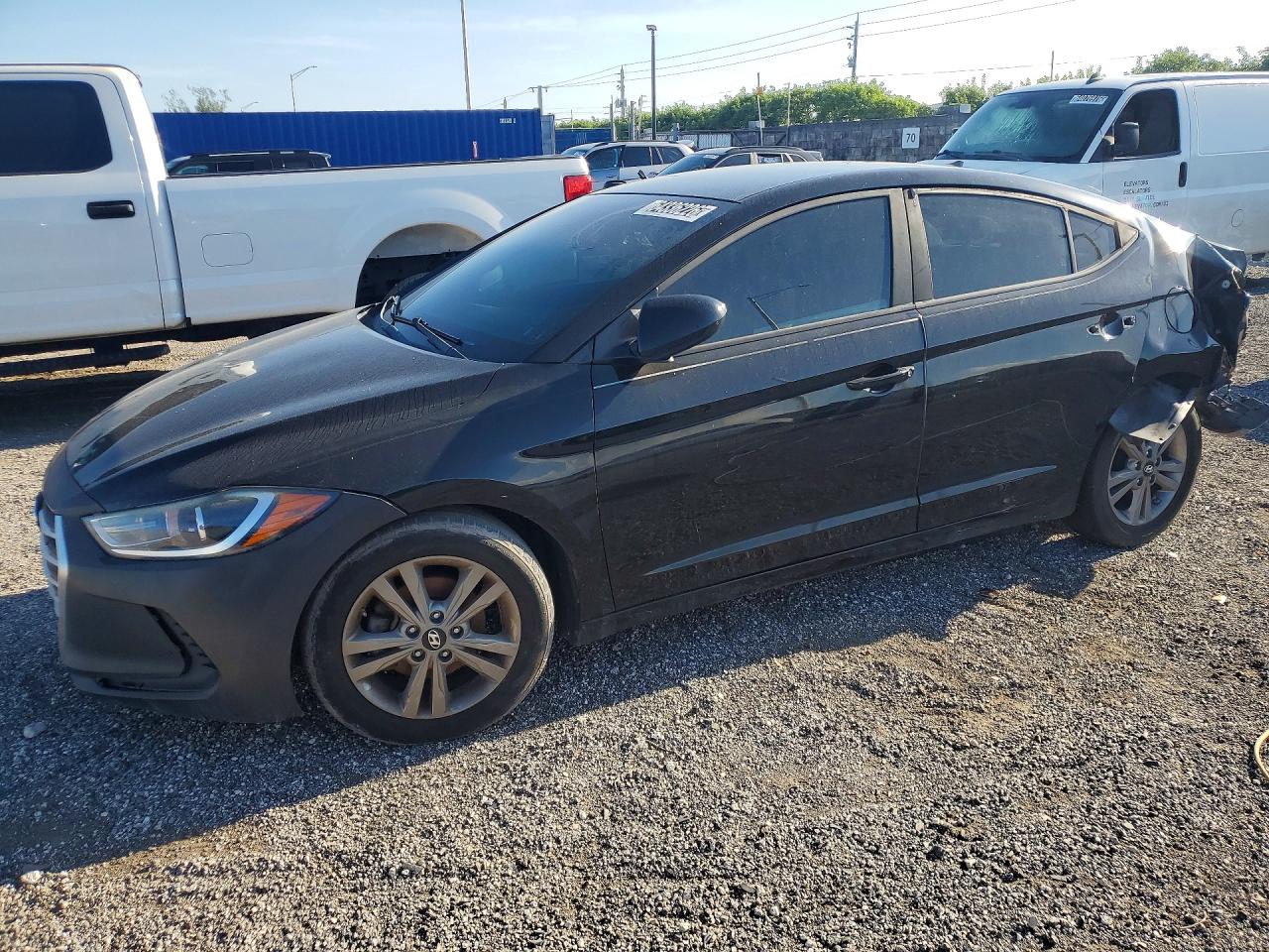 2017 HYUNDAI ELANTRA SE