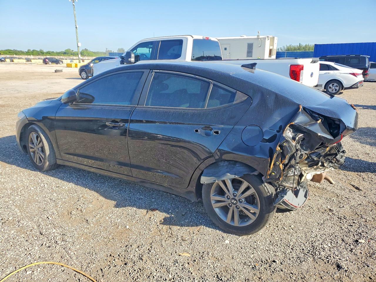 2017 HYUNDAI ELANTRA SE — снимка 2