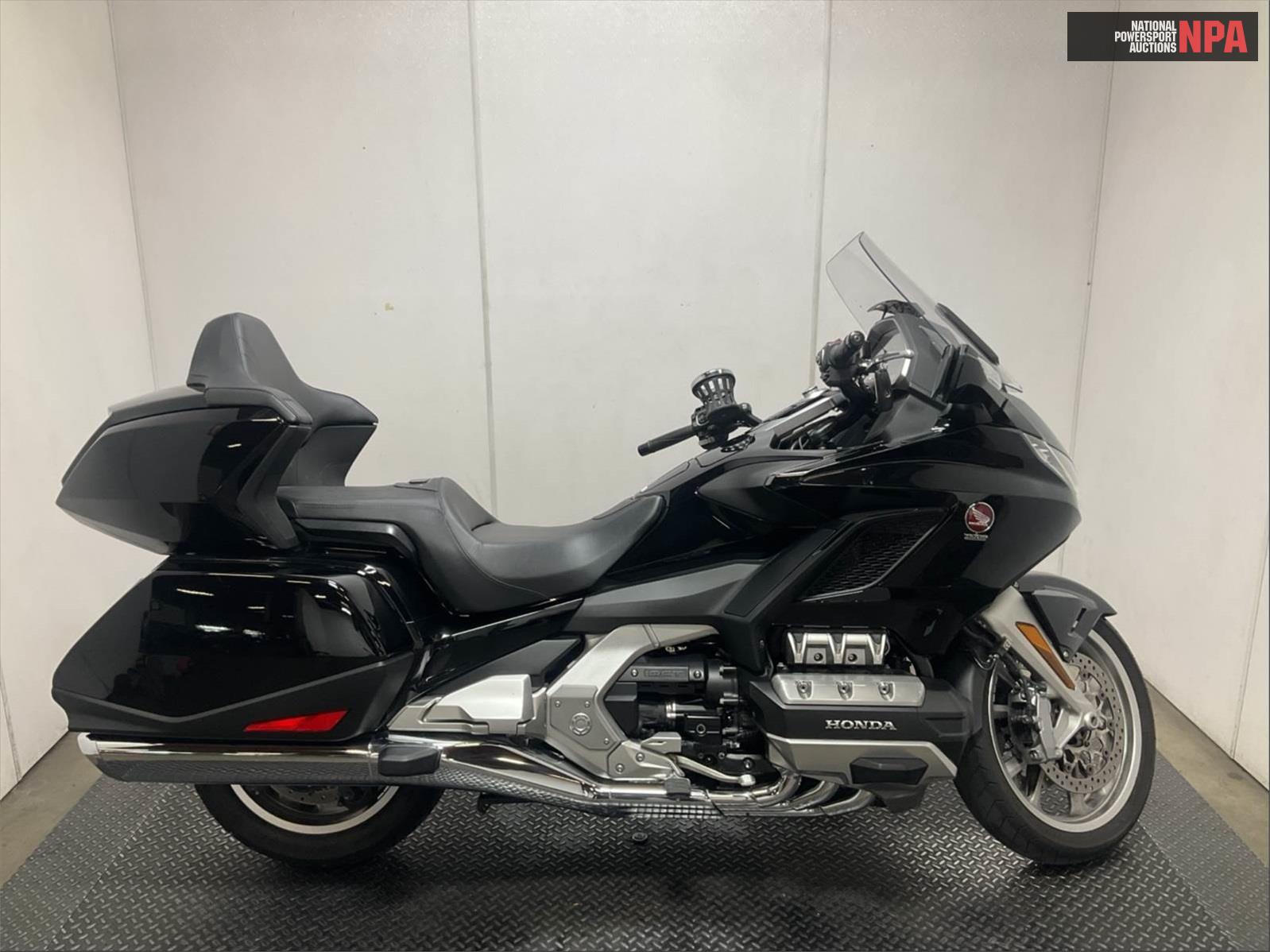 2019 HONDA GL1800D GOLDWING TOUR DCT (BLACK)