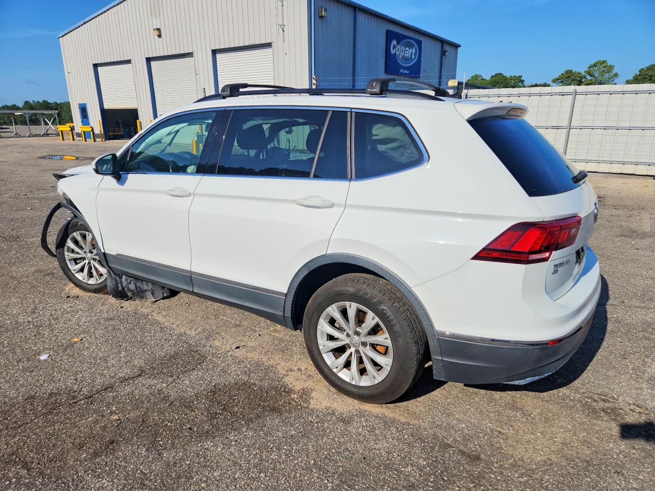 2018 VOLKSWAGEN TIGUAN SE — снимка 2