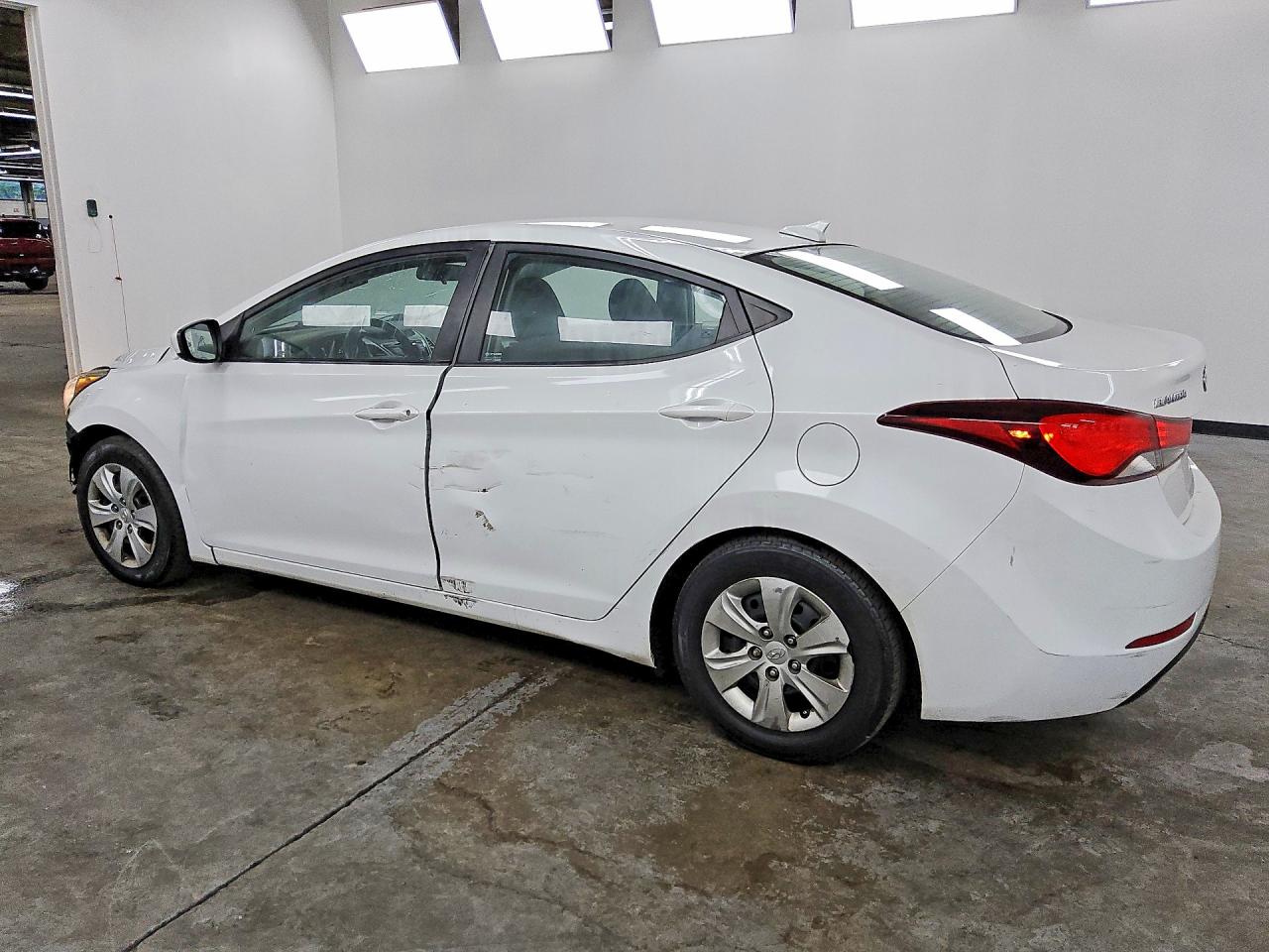 2016 HYUNDAI ELANTRA SE — снимка 2