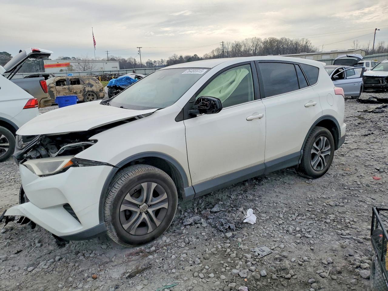 2018 TOYOTA RAV4 LE