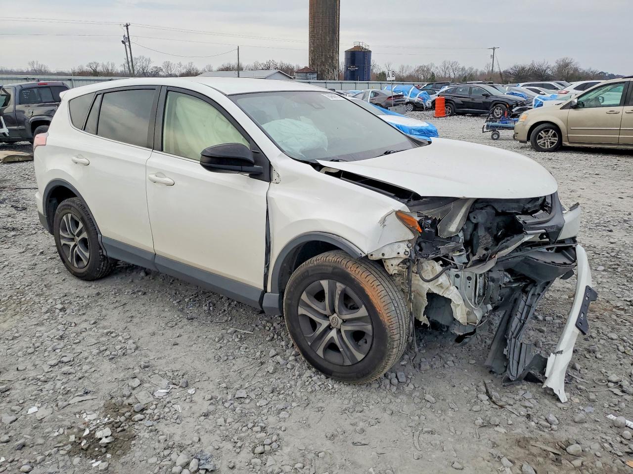 2018 TOYOTA RAV4 LE — снимка 4