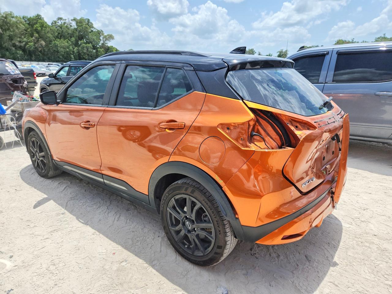 2023 NISSAN KICKS SR — снимка 2