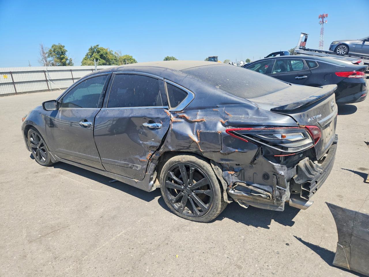 2017 NISSAN ALTIMA 2.5 SR — снимка 2