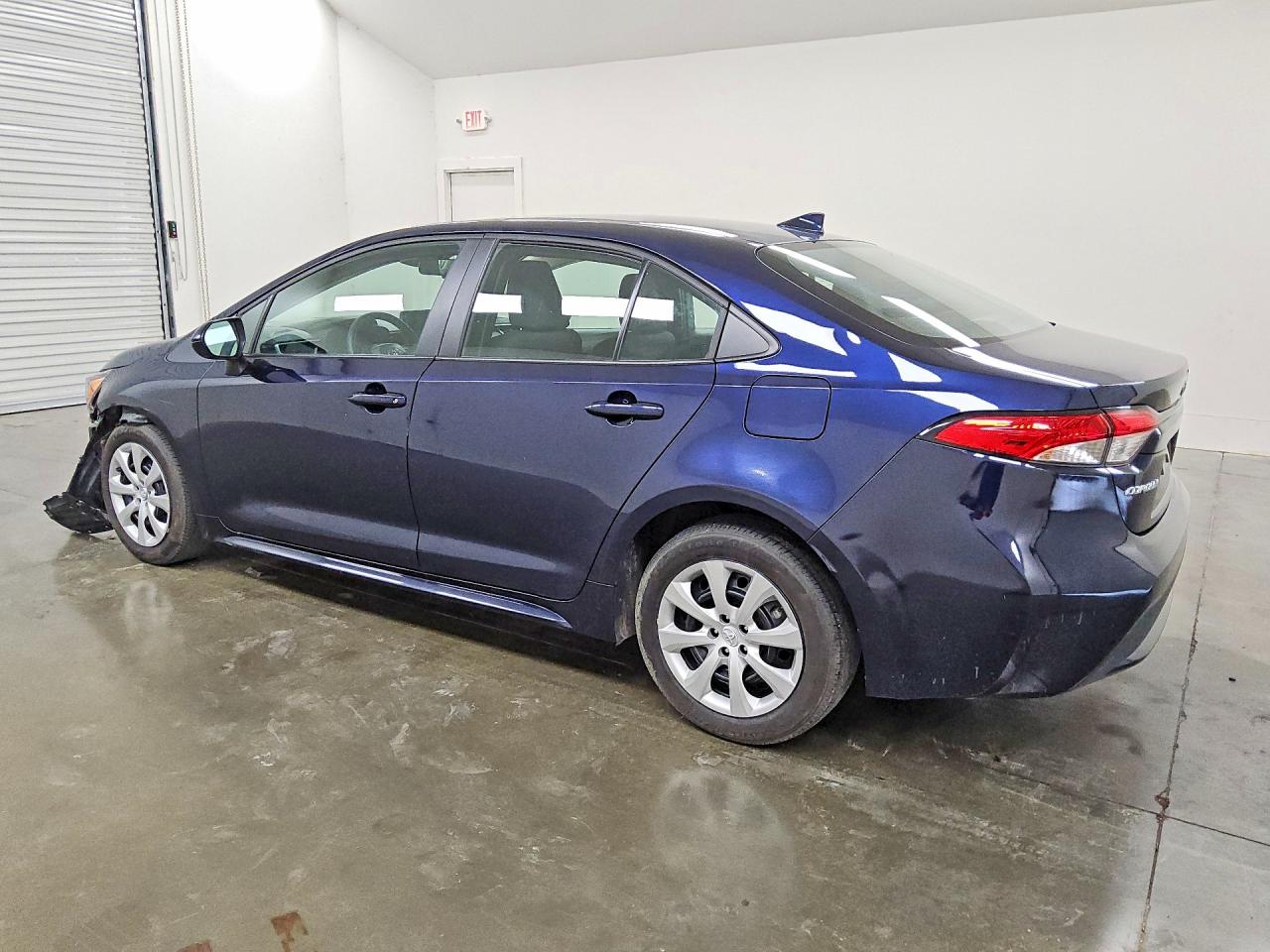 2025 TOYOTA COROLLA LE — снимка 2