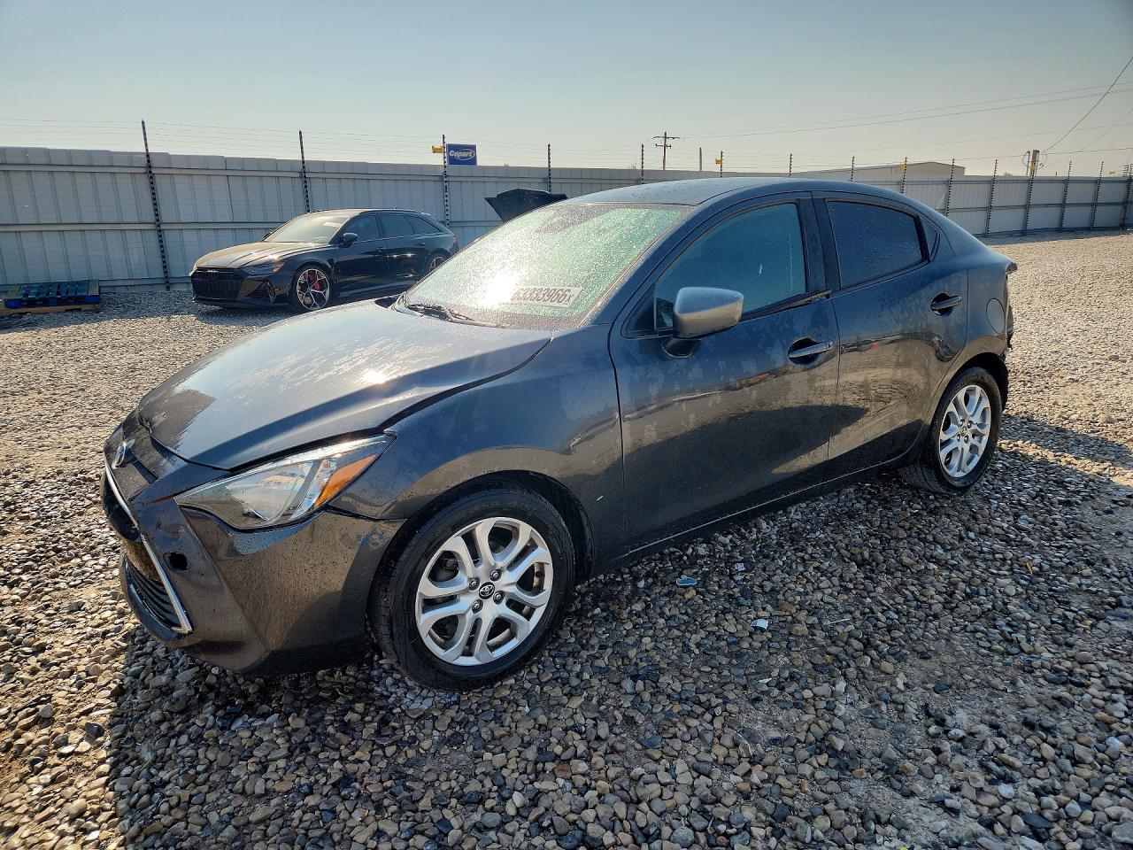 2017 TOYOTA YARIS IA BASE