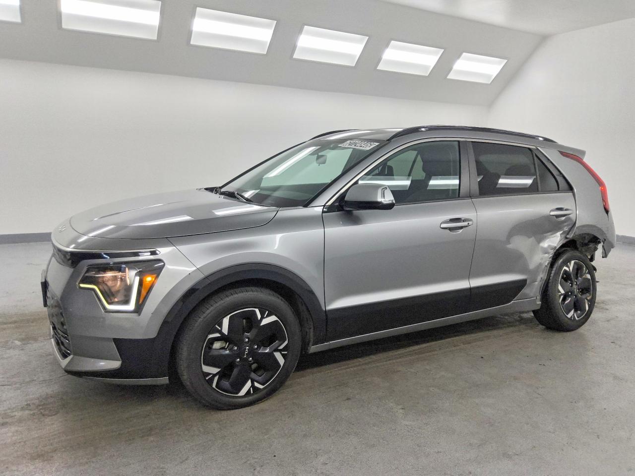 2023 KIA NIRO WIND