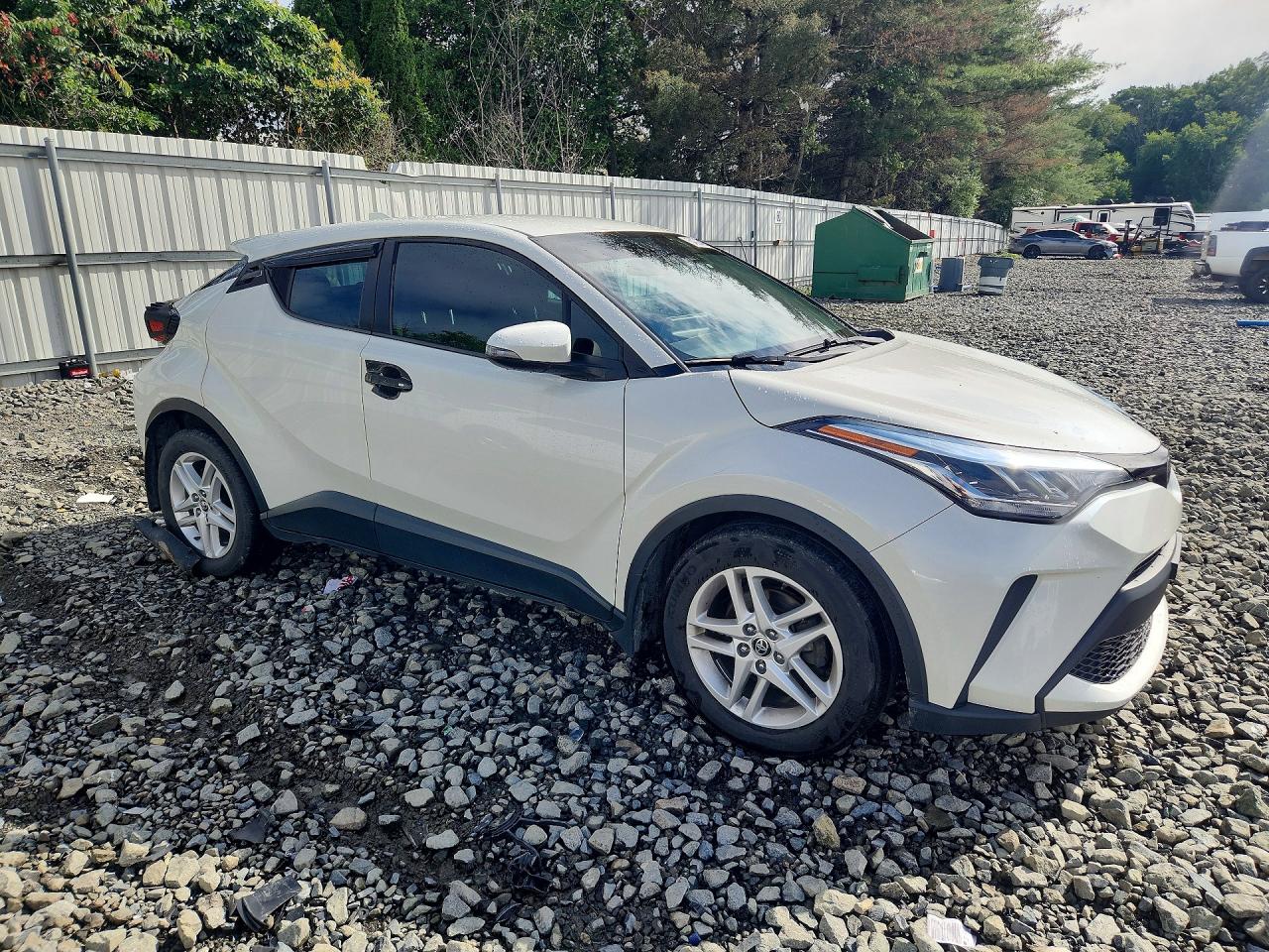 2020 TOYOTA C-HR LE — снимка 4