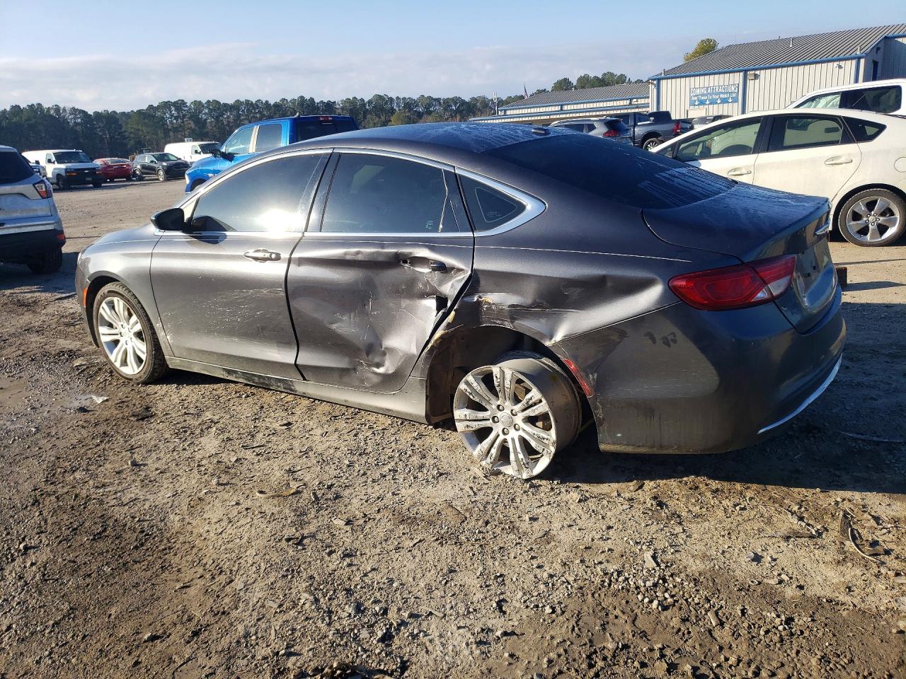 2016 CHRYSLER 200 LIMITED — снимка 2