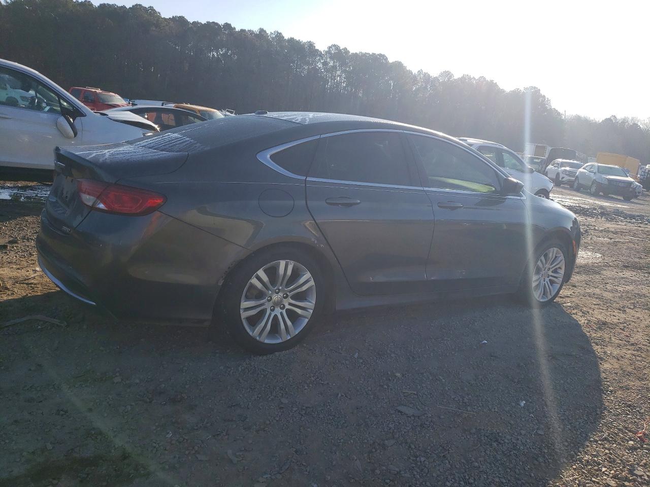 2016 CHRYSLER 200 LIMITED — снимка 3