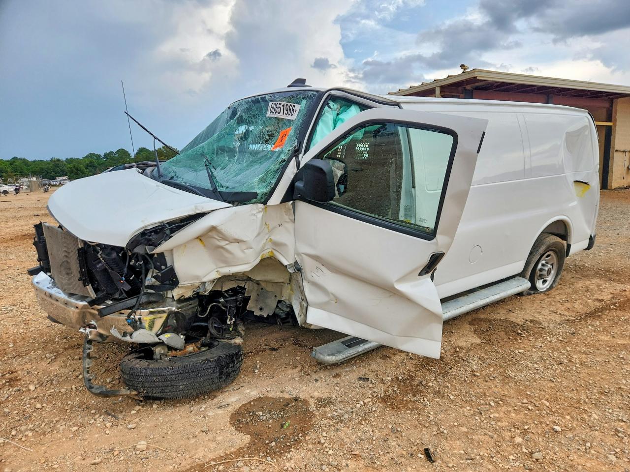 2025 GMC SAVANA G2500