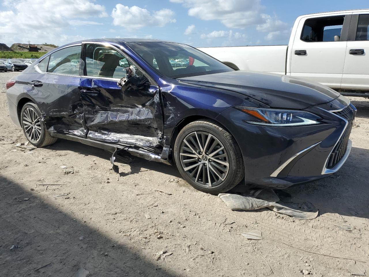 2024 LEXUS ES 350 BASE — снимка 4