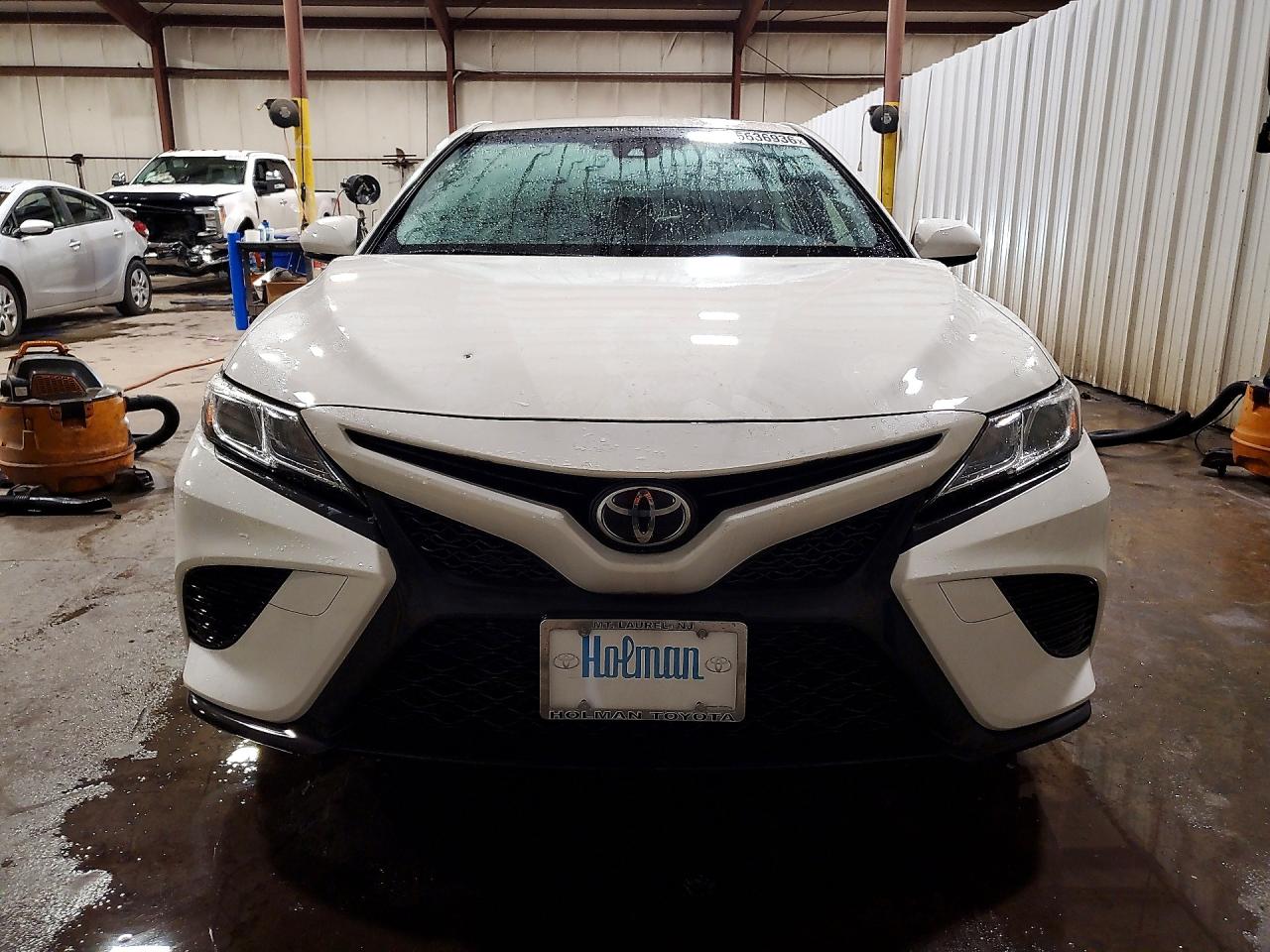 2018 TOYOTA CAMRY SE — снимка 5