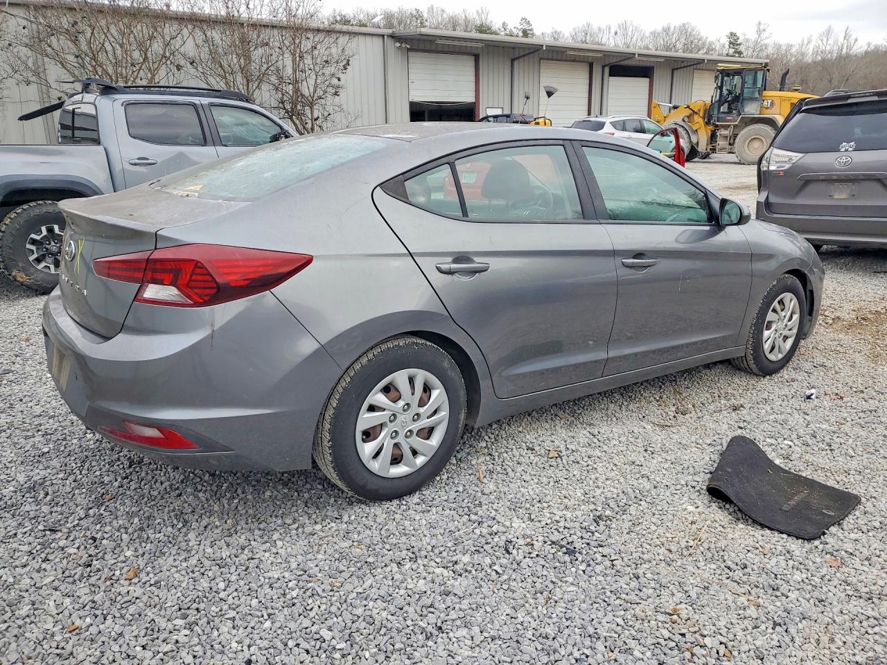 2019 HYUNDAI ELANTRA SE — снимка 3