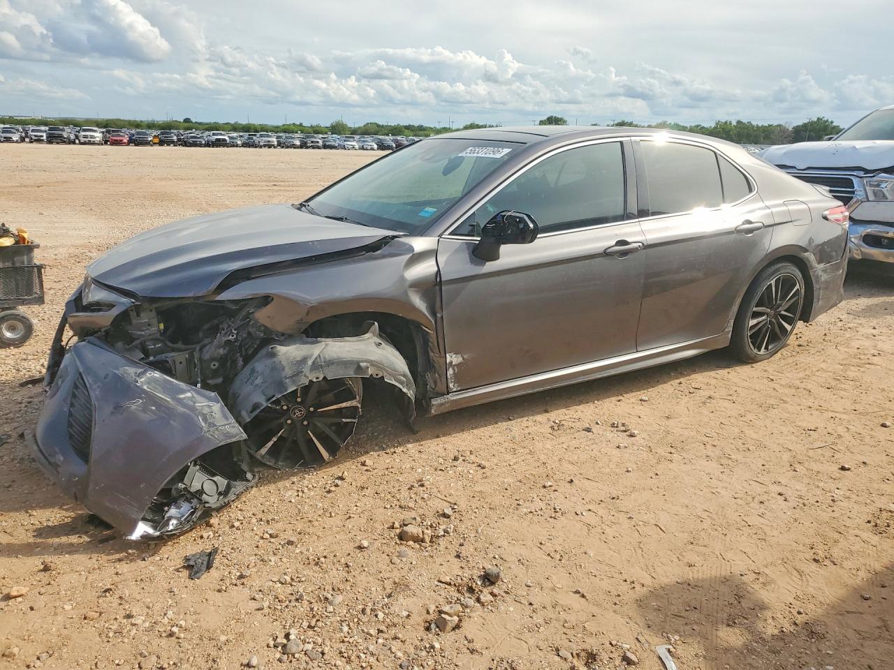 2018 TOYOTA CAMRY XSE