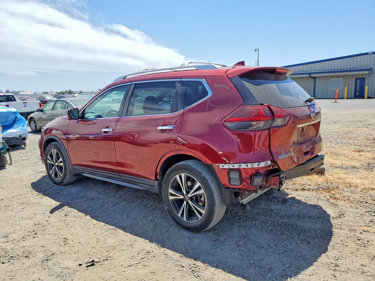 2019 NISSAN ROGUE SV — снимка 2