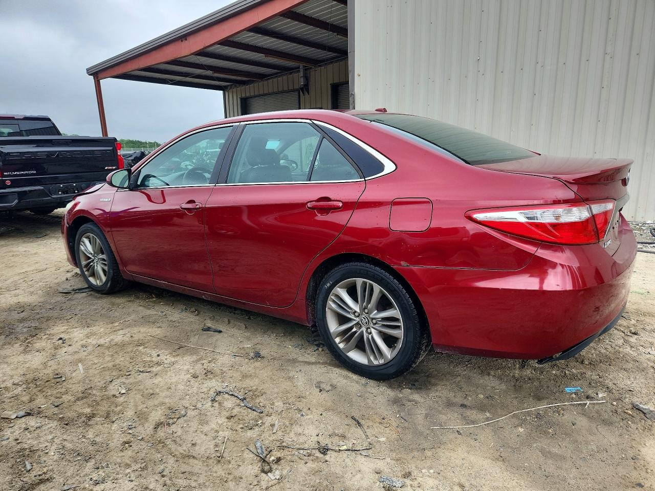 2015 TOYOTA CAMRY HYBRID SE — снимка 2