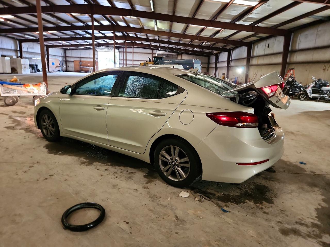 2017 HYUNDAI ELANTRA SE — снимка 2