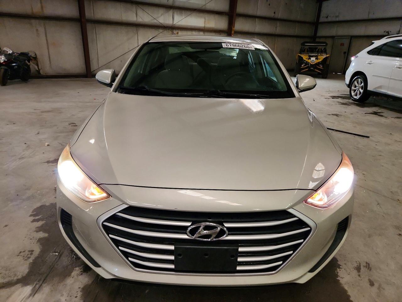 2017 HYUNDAI ELANTRA SE — снимка 5