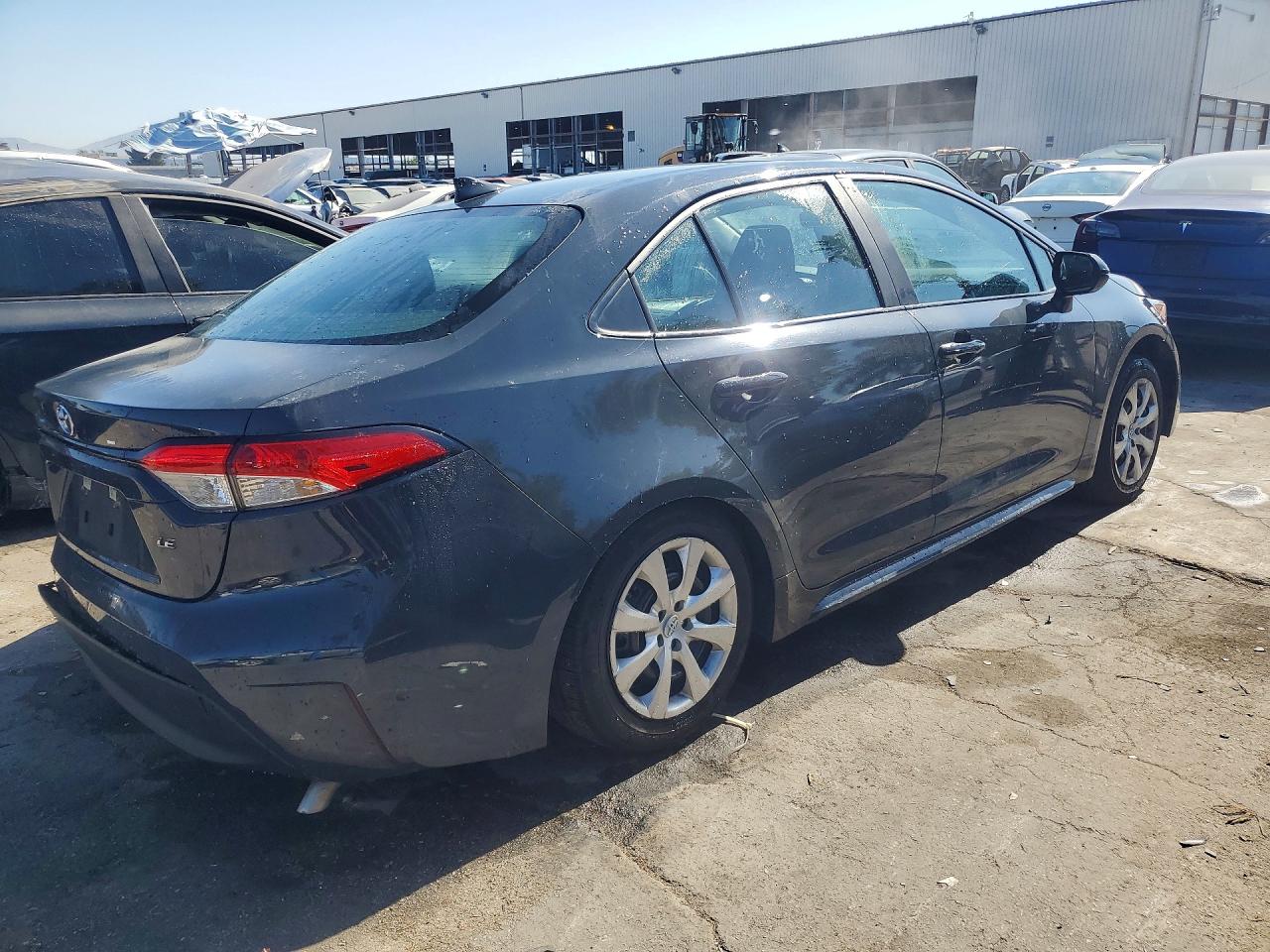 2025 TOYOTA COROLLA LE — снимка 3