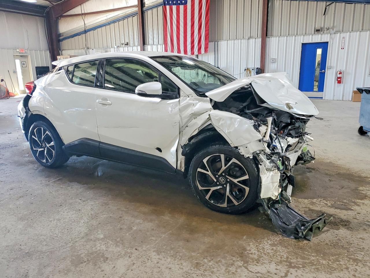 2020 TOYOTA C-HR XLE — снимка 4