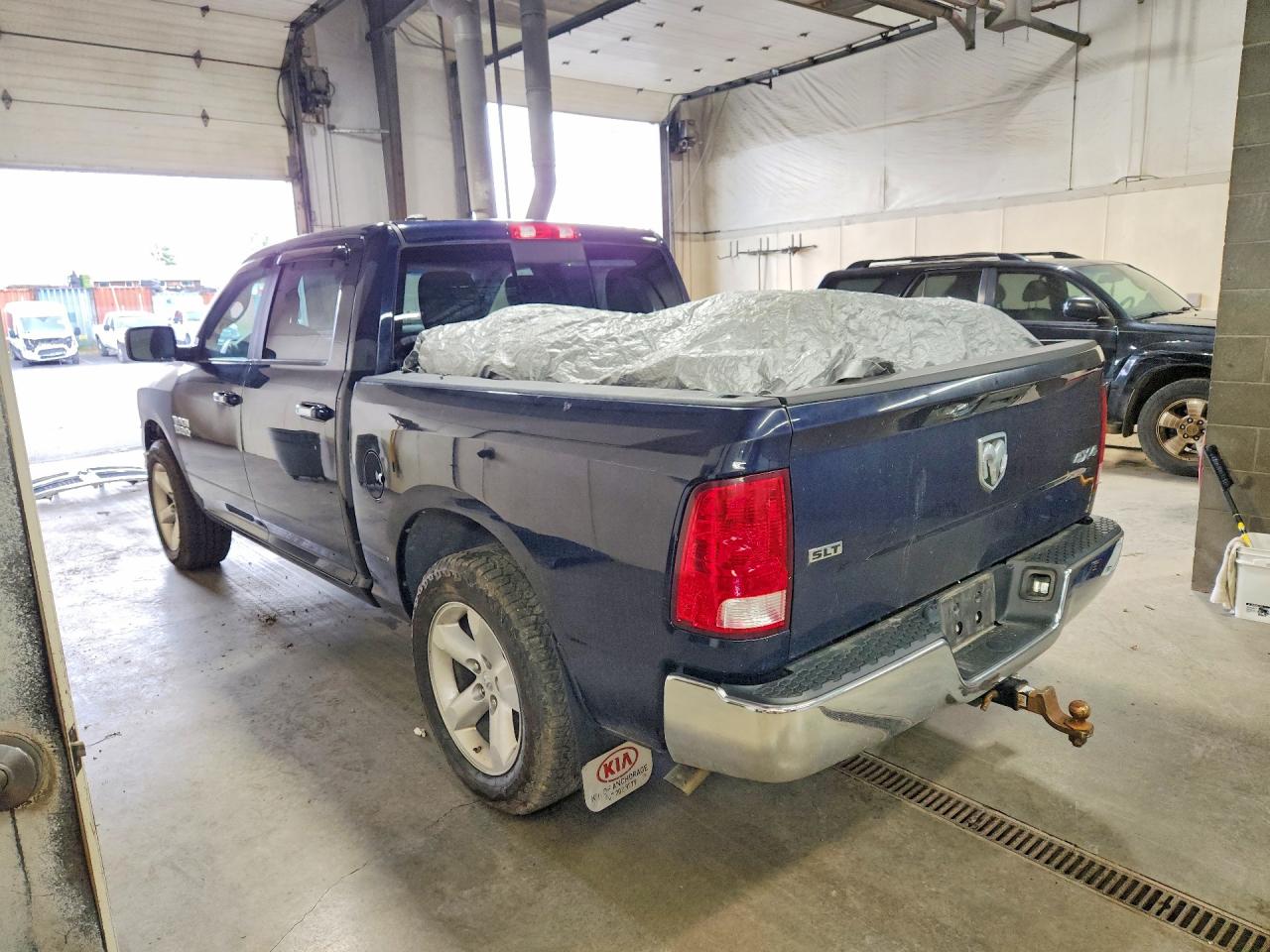 2018 RAM 1500 SLT — снимка 2