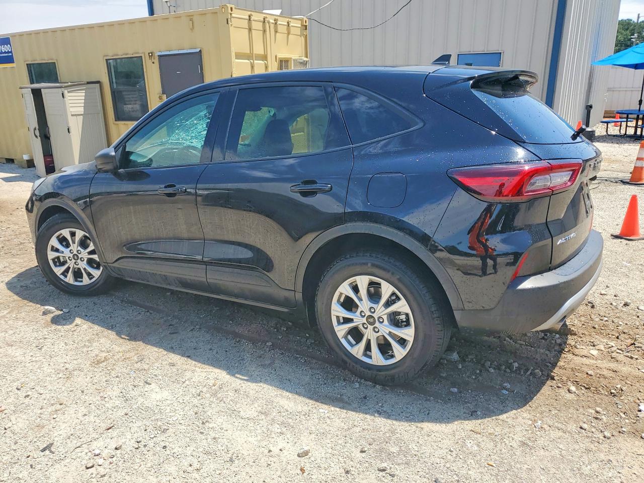 2026 FORD ESCAPE ACTIVE — снимка 2