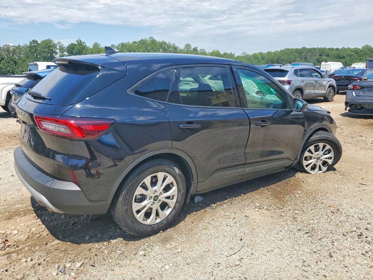 2026 FORD ESCAPE ACTIVE — снимка 3