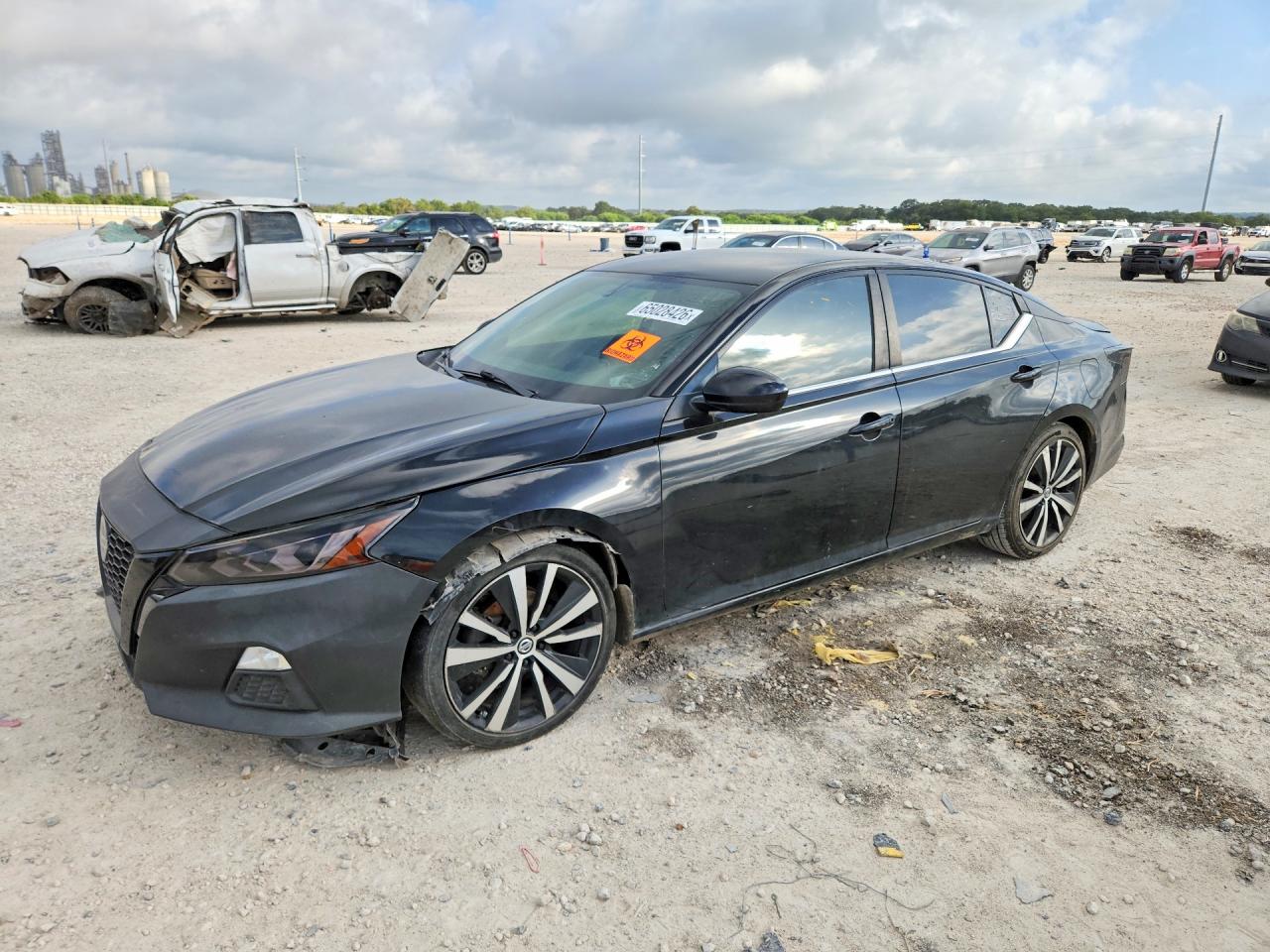 2019 NISSAN ALTIMA SR