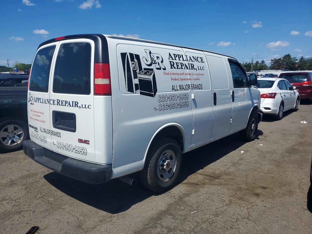 2016 GMC SAVANA G3500 — снимка 3